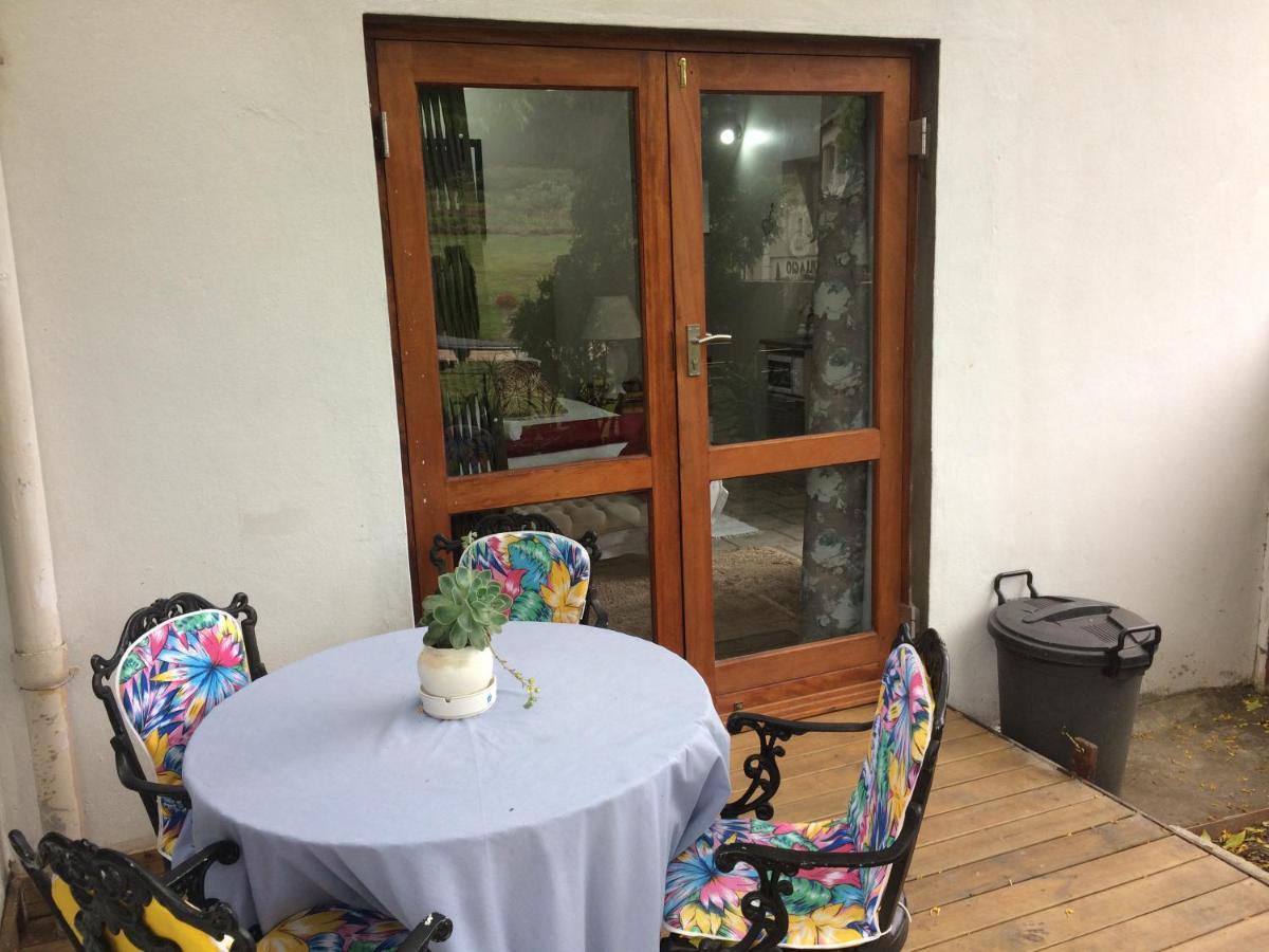Cul De Sac - Accommodation George Bagian luar foto